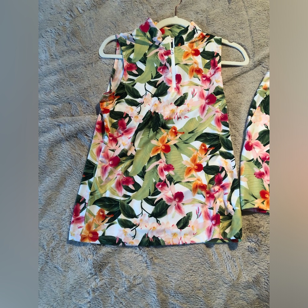 TOMMY BAHAMA Active Women Small Green Floral Printed 2 Piece Short Set - Picture 4 of 5